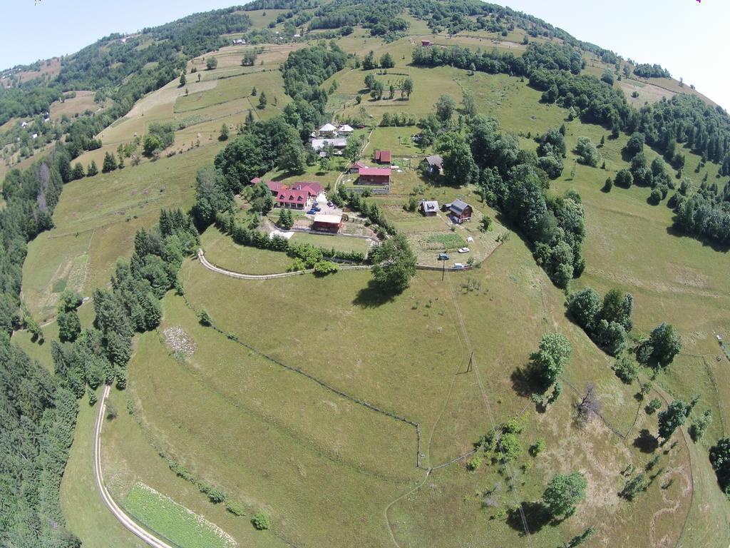 Kings Valley - Sunny Botesti Cîmpeni Esterno foto
