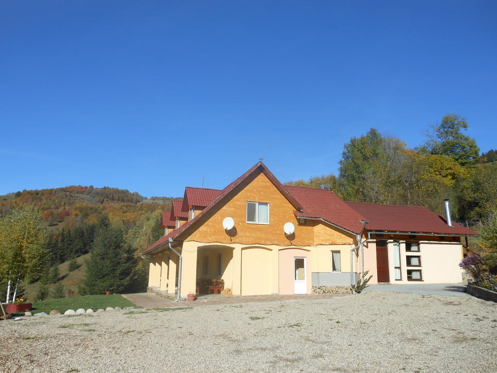 Kings Valley - Sunny Botesti Cîmpeni Esterno foto